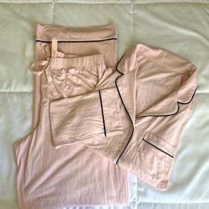 Victoria’s Secret Heavenly 2 Pc pajama set